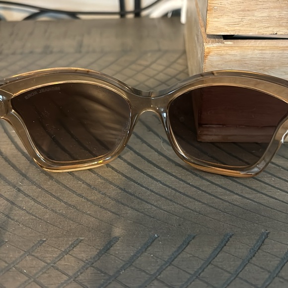 Michael KORS sunglassss - Picture 5 of 5